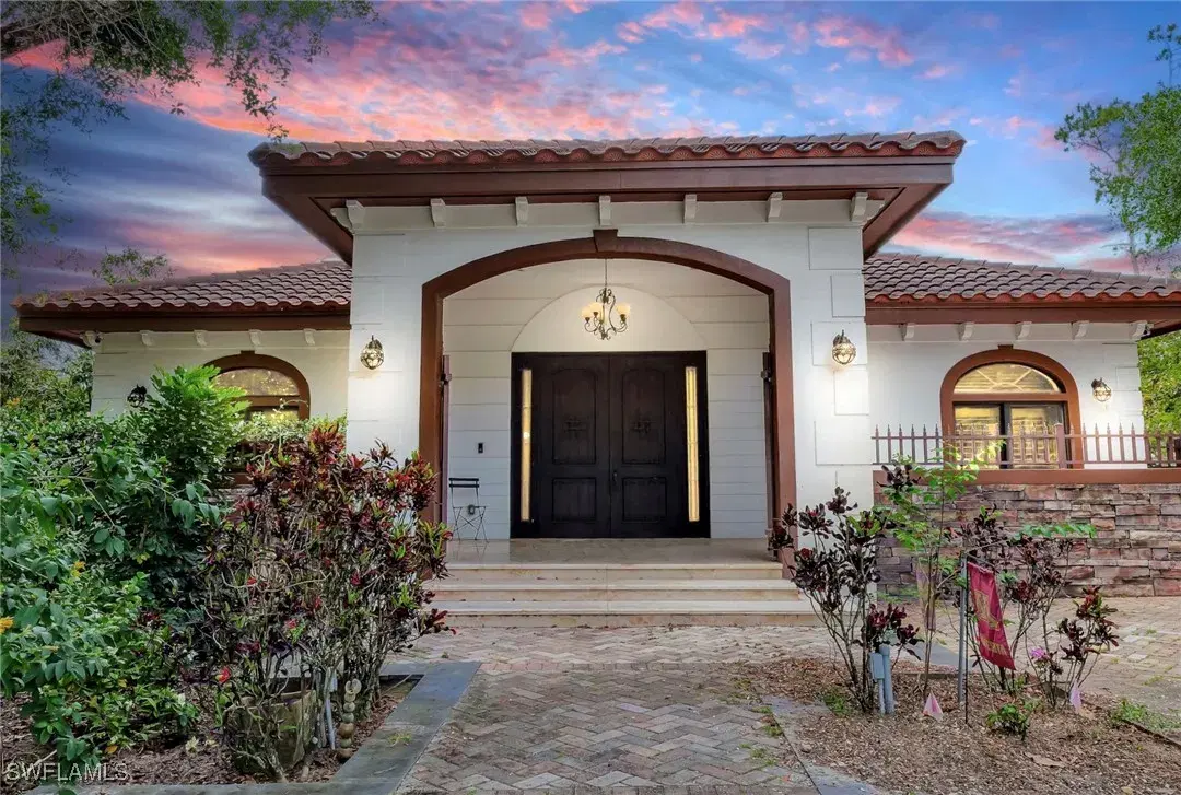 Picture of 2605 64Th St Sw, Naples, FL 34105