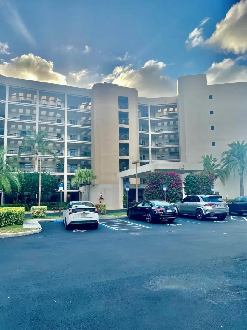 Picture of 5279 Fountains Drive S 304, Lake Worth FL 33467
