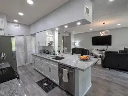 Picture of 105 Half Moon Circle F2, Hypoluxo, FL 33462