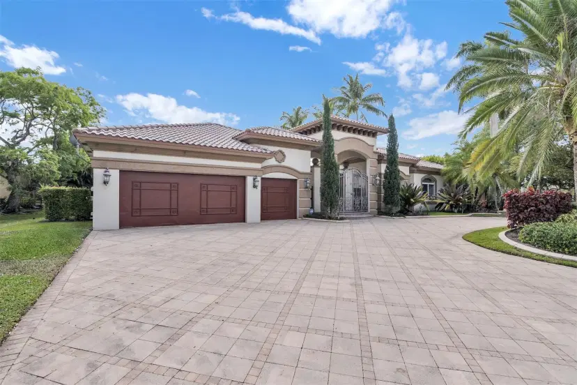 Picture of 6320 NW 120Th Dr, Coral Springs FL 33076
