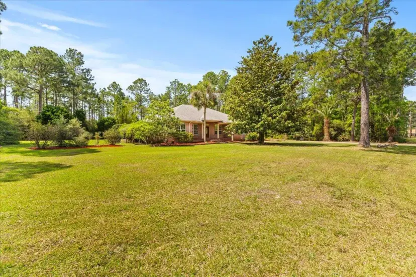 Picture of 9601 Sunnybrook Drive, Navarre FL 32566