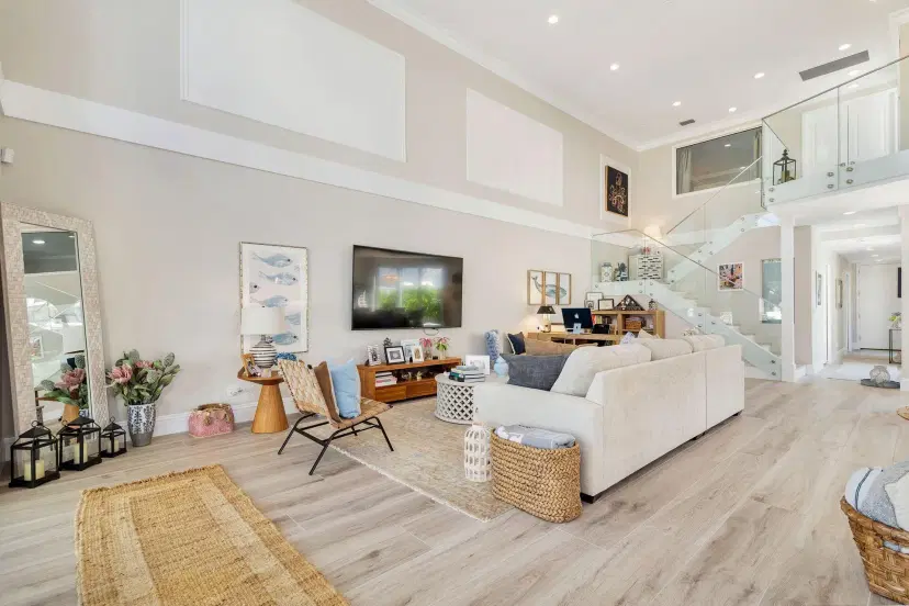 Picture of 761 Ocean Drive, Juno Beach, FL 33408