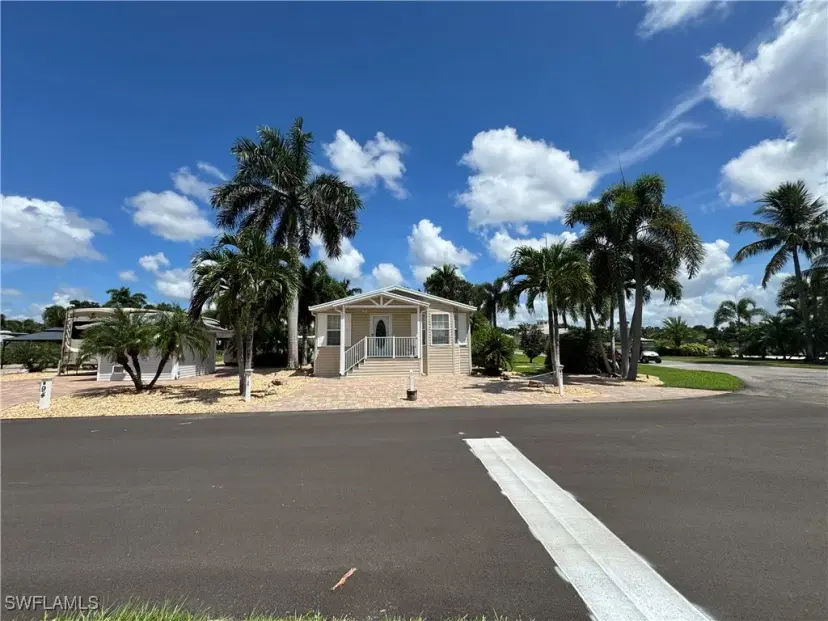 Picture of 10081 Willowood Dr B95, Fort Myers FL 33905
