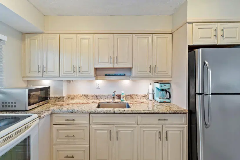 Picture of 33 Ocean Avenue 308, Palm Beach Shores FL 33404