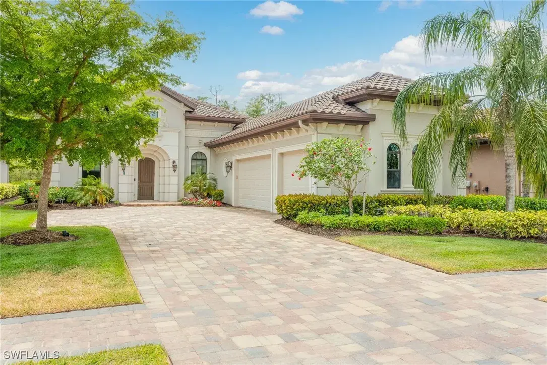 Picture of 10992 Esteban Dr, Fort Myers, FL 33912