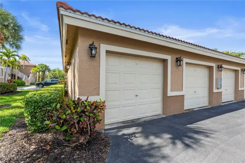 Picture of 6660 Huntington Lakes Cir 204, Naples FL 34119