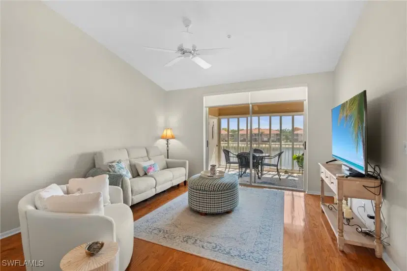 Picture of 6660 Huntington Lakes Cir 204, Naples FL 34119