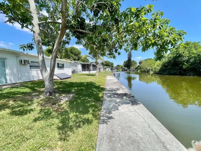 Picture of 3020 SE 38Th Avenue, Okeechobee FL 34974