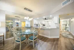 Picture of 527 Lake Louise Cir 101, Naples, FL 34110