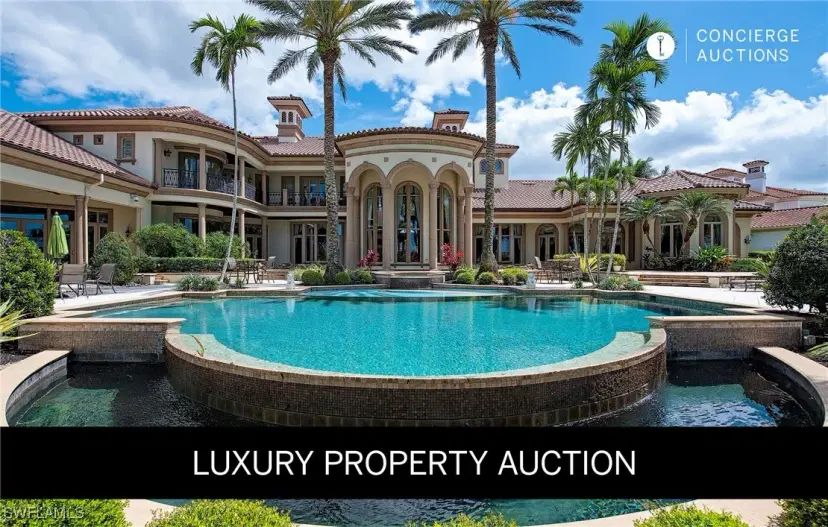 Picture of 9663 Mashie Ct, Naples FL 34108