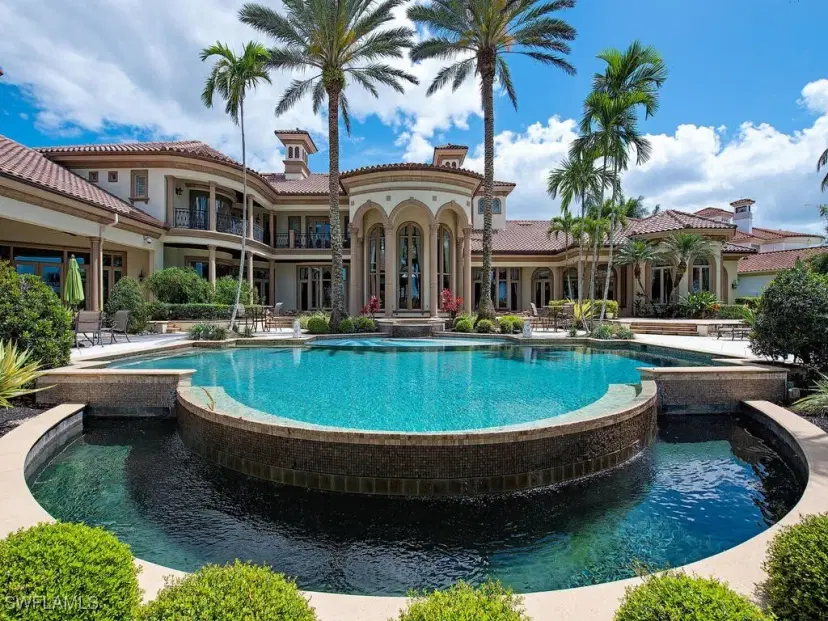 Picture of 9663 Mashie Ct, Naples FL 34108