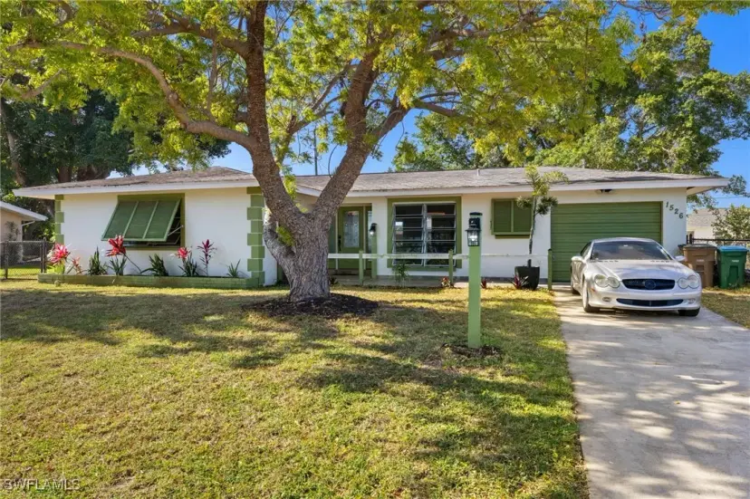 Picture of 1526 SE 42Nd St, Cape Coral FL 33904