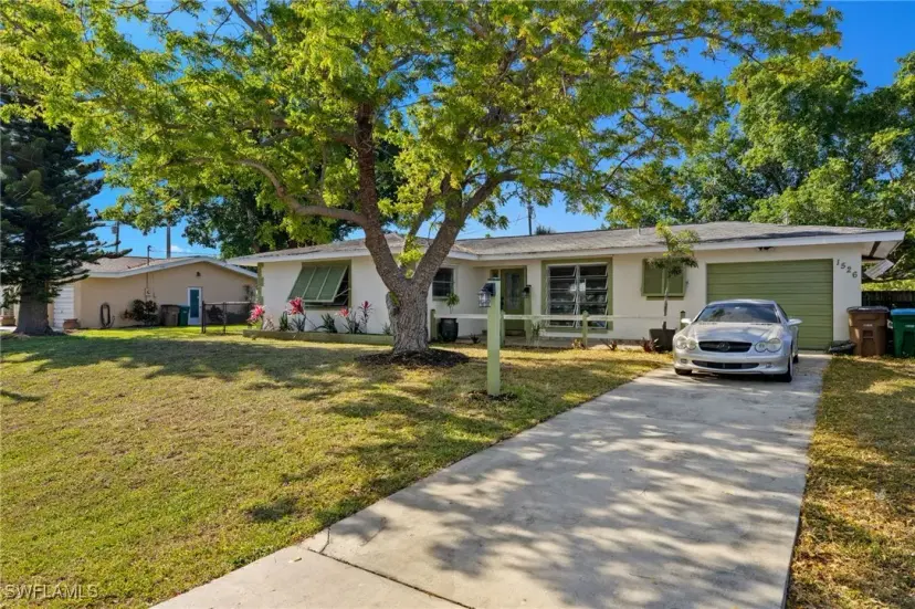 Picture of 1526 SE 42Nd St, Cape Coral FL 33904