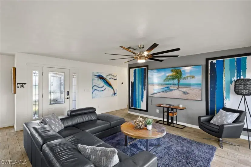 Picture of 1526 SE 42Nd St, Cape Coral FL 33904