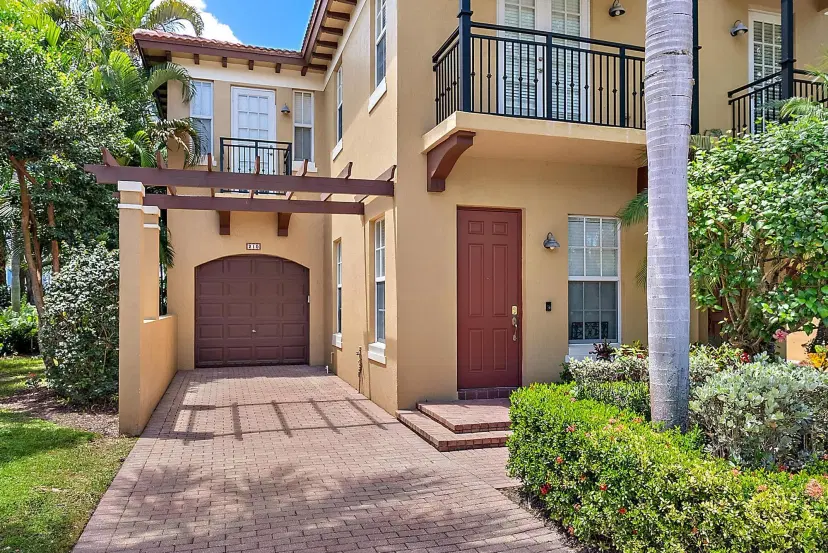 Picture of 2789 Eagle Rock Circle 210, West Palm Beach FL 33411