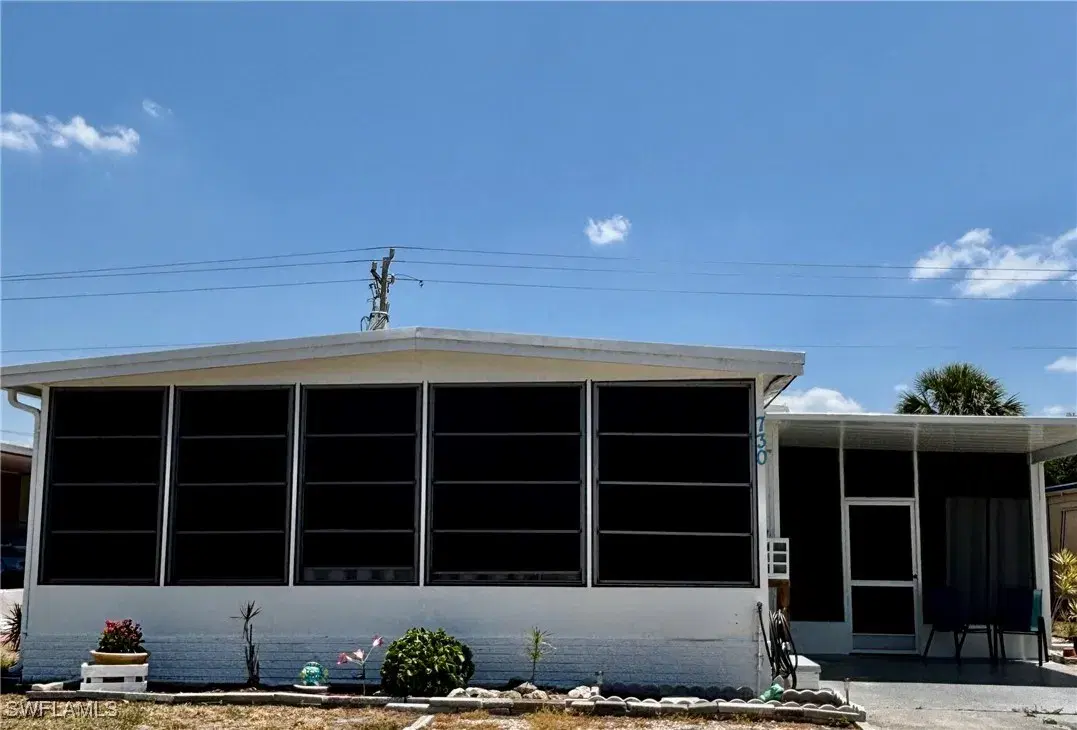 Picture of 730 Knotty Pine Cir, North Fort Myers, FL 33917