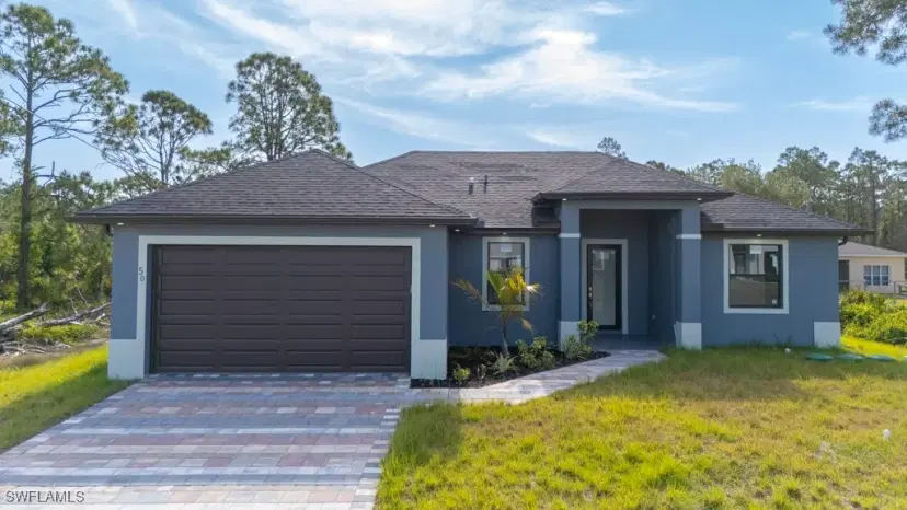Picture of 509 Cottonwood Ave S, Lehigh Acres FL 33974