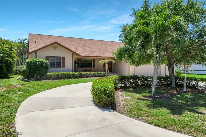 Picture of 116 Sharwood Dr, Naples FL 34110