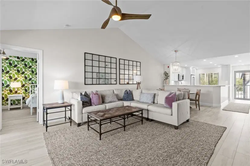 Picture of 10682 Gulf Shore Dr C301, Naples FL 34108