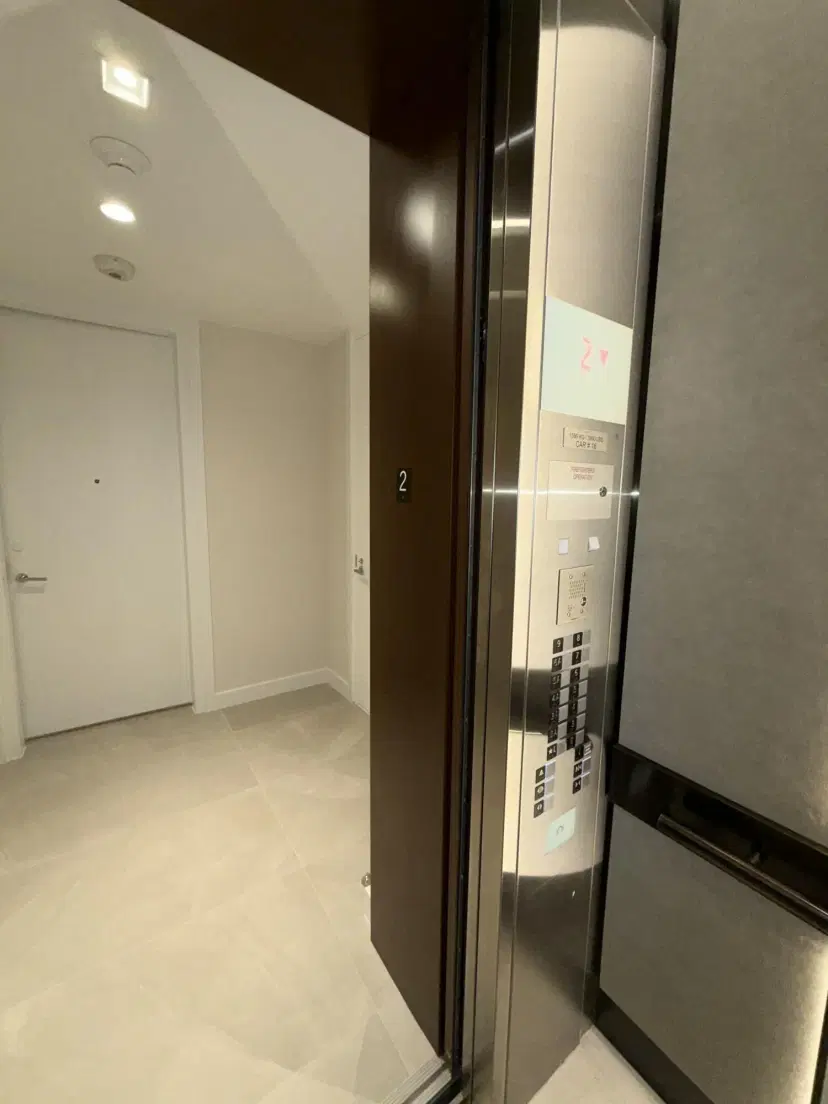 Picture of 220 SE Mizner Boulevard 204, Boca Raton FL 33432