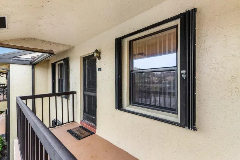 Picture of 4689 Lucerne Lakes Boulevard 203, Lake Worth FL 33467