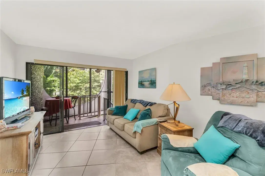 Picture of 1011 Anglers Cv H205, Marco Island, FL 34145