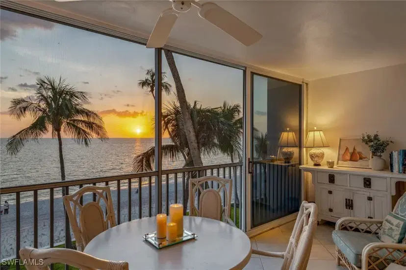 Picture of 1275 Gulf Shore Blvd N 301, Naples FL 34102