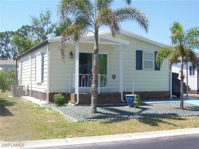 Picture of 132 Burnt Store Rd 132, Punta Gorda FL 33955
