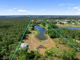 Picture of 18631 Cessna Dr, North Fort Myers, FL 33917