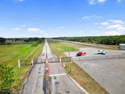 Picture of 18631 Cessna Dr, North Fort Myers, FL 33917