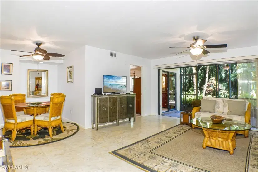Picture of 7116 Lakeridge Ct 103, Fort Myers FL 33907
