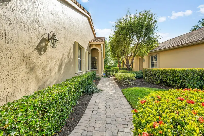 Picture of 7073 Torrey Pines Circle, Port St Lucie FL 34986