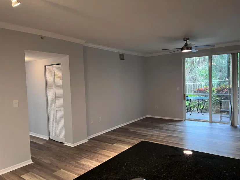 Picture of 6565 Emerald Dunes Drive 108, West Palm Beach, FL 33411