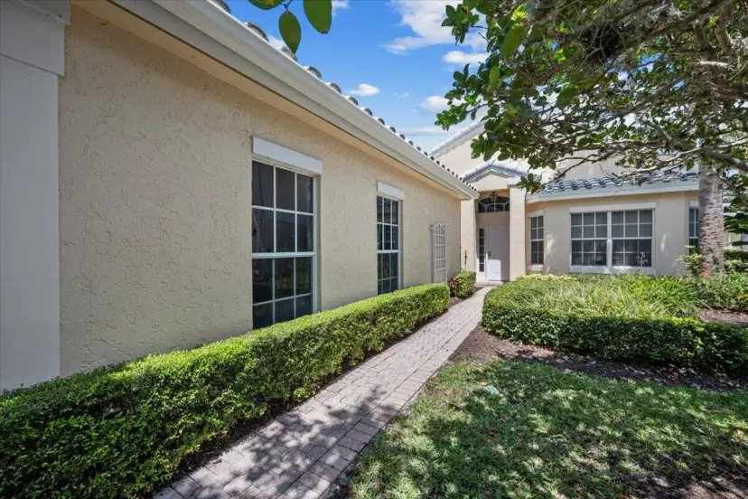 Picture of 17128 Crossgate Drive, Jupiter FL 33477