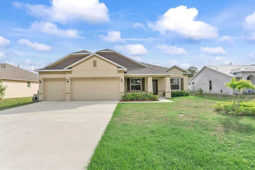 Picture of 2132 SW Vista Road, Port St Lucie FL 34953