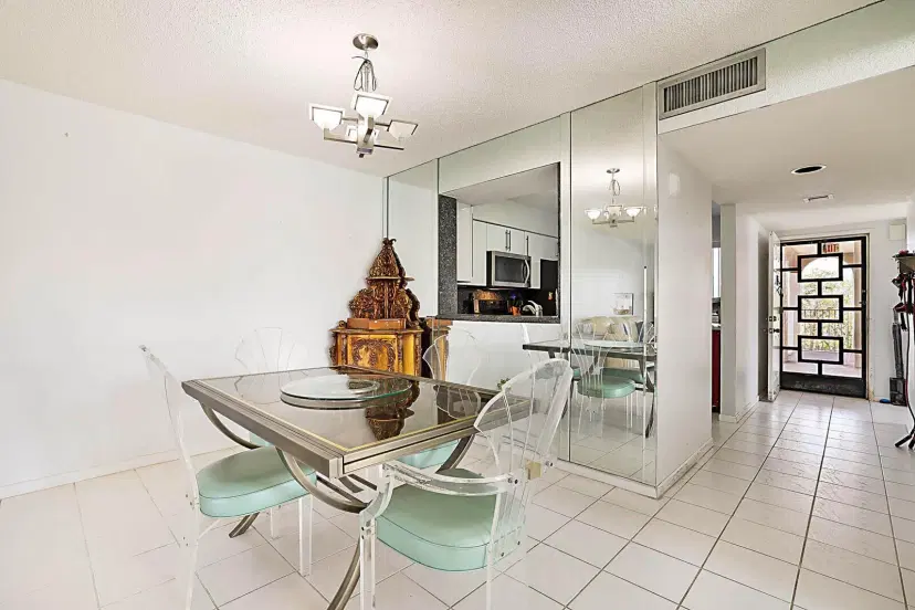 Picture of 6037 Pointe Regal Circle 401, Delray Beach FL 33484