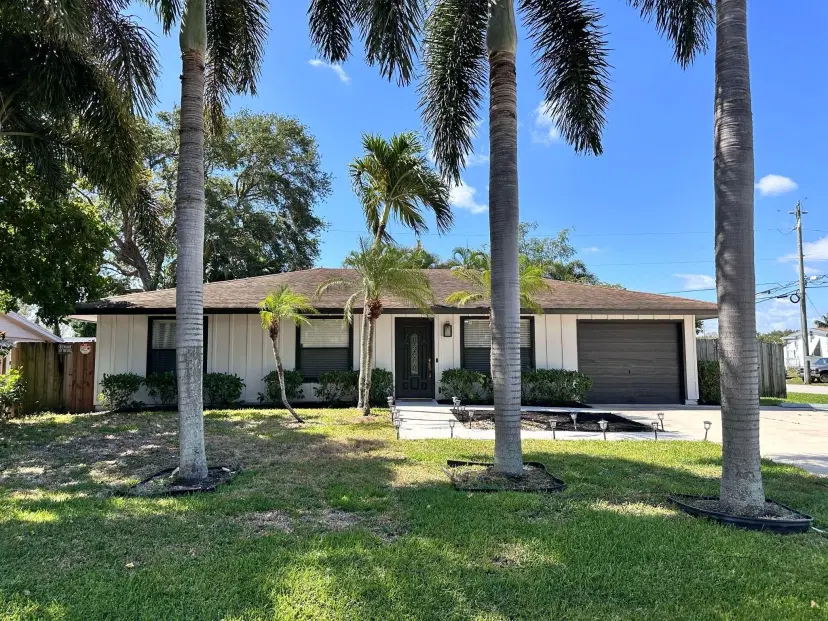 Picture of 3390 Artesian Dr, Lake Worth FL 33462