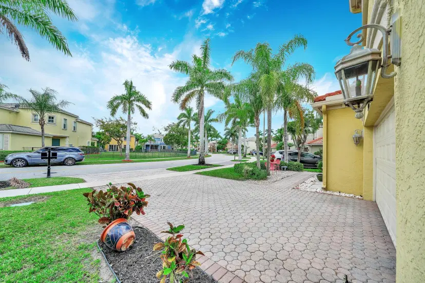 Picture of 9161 Dupont Place, Wellington FL 33414