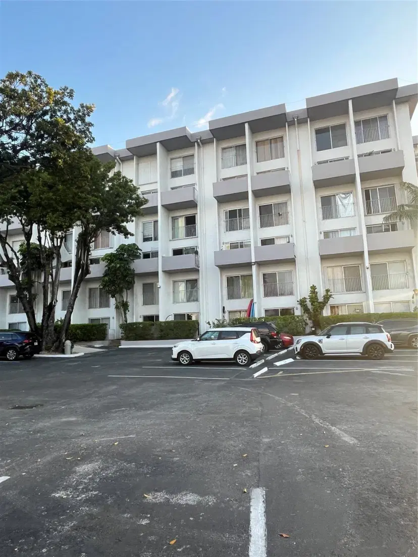 Picture of 7801 NE 4Th Ct 109, Miami FL 33138
