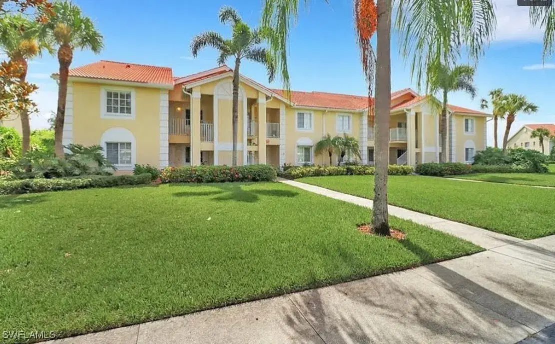 Picture of 7756 Jewel Ln 102, Naples, FL 34109