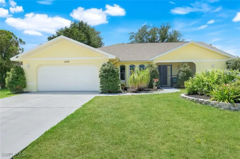 Picture of 1432 SE 33Rd Ter, Cape Coral FL 33904