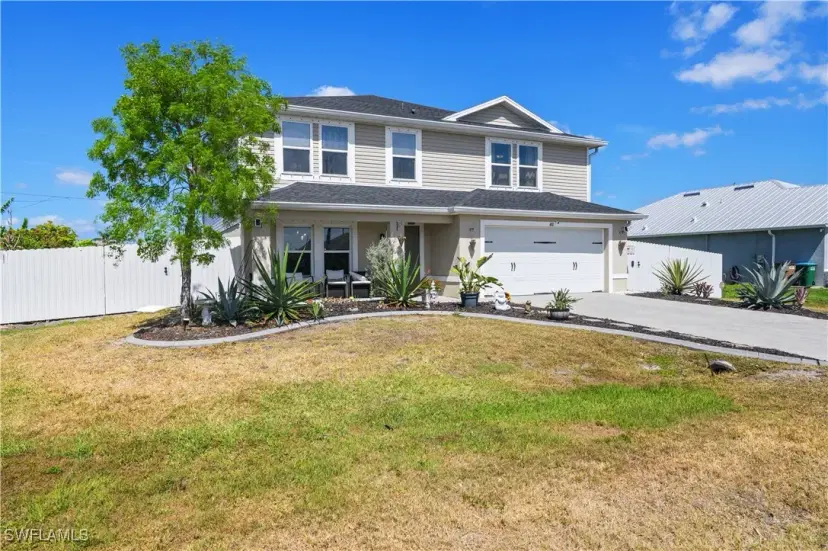 Picture of 420 SE 13Th Ct, Cape Coral FL 33990