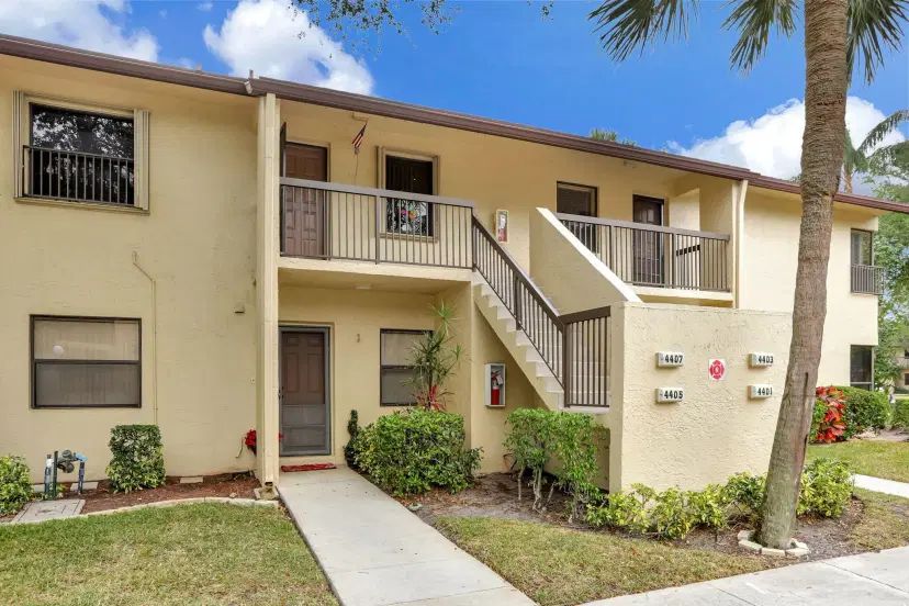 Picture of 4407 Carambola Circle S 2635, Coconut Creek, FL 33066