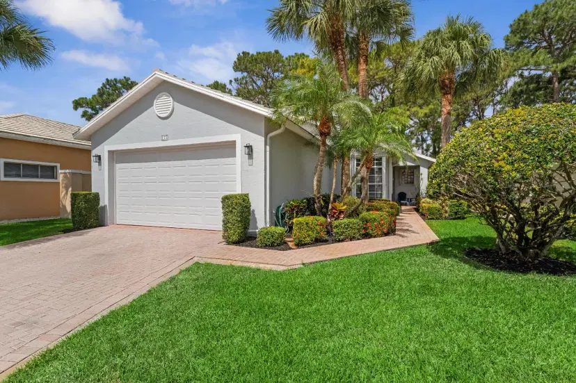Picture of 175 Harbor Lake Circle, Greenacres FL 33413