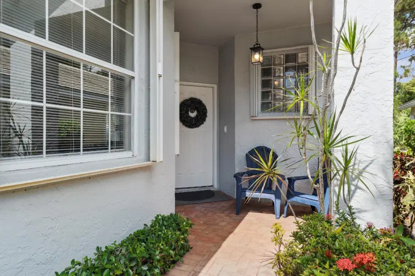 Picture of 175 Harbor Lake Circle, Greenacres FL 33413
