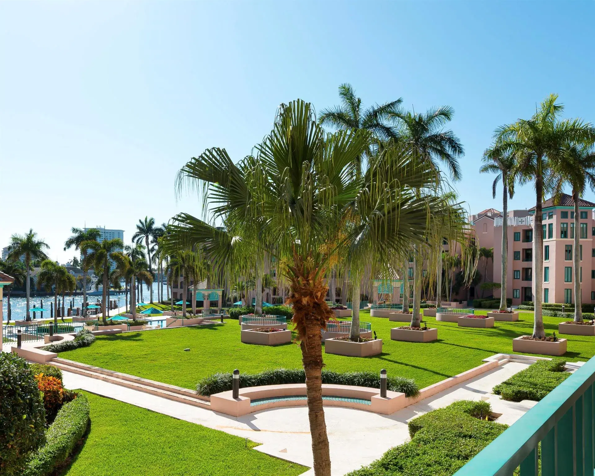 Picture of 120 SE 5Th Avenue 324, Boca Raton, FL 33432
