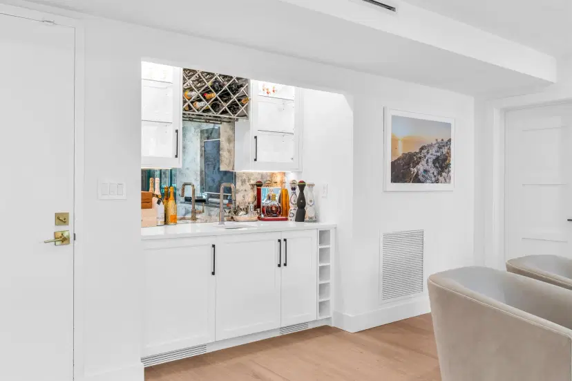 Picture of 120 SE 5Th Avenue 324, Boca Raton FL 33432