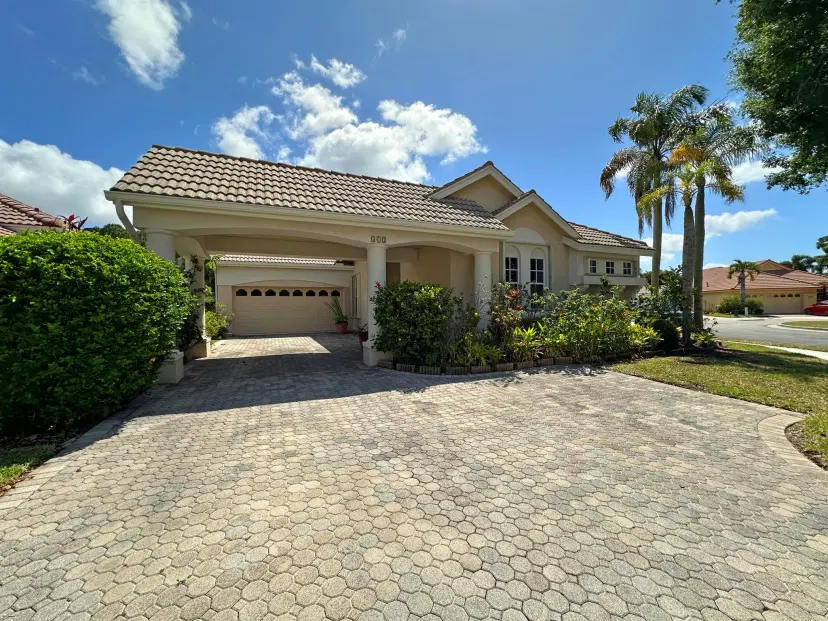 Picture of 573 SW St Kitts Cove, Port St Lucie FL 34986