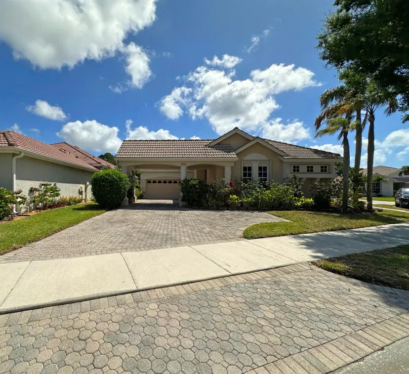 Picture of 573 SW St Kitts Cove, Port St Lucie FL 34986