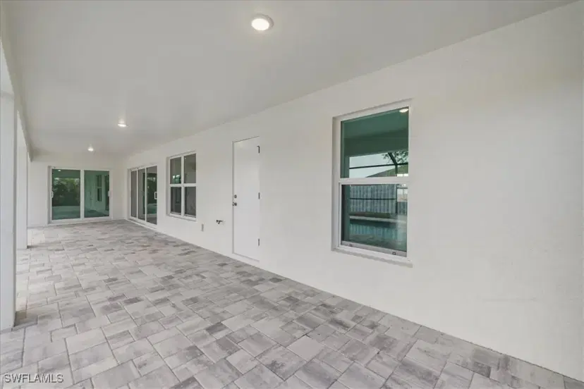 Picture of 1904 NW 18Th St, Cape Coral FL 33993